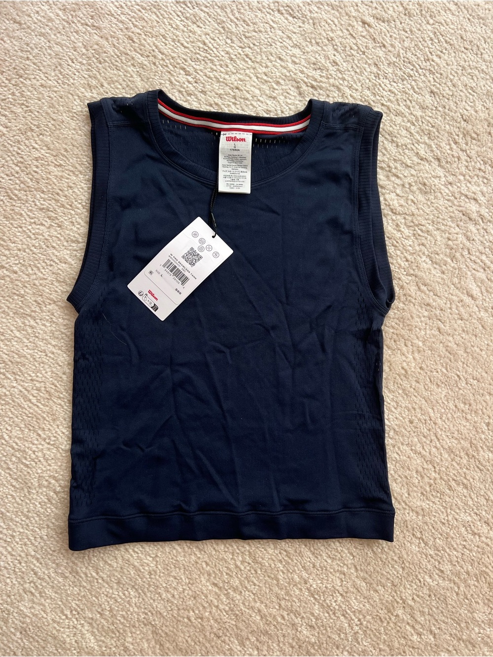 Wilson Pro Seamless Tank in navy, Size L NWT